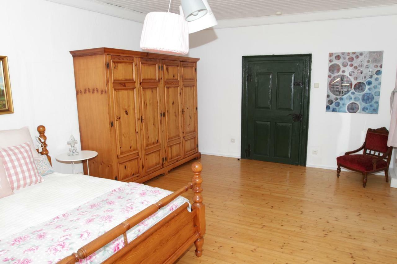 Gutshof Bartl 1 Apartment Klagenfurt am Woerthersee Exterior photo